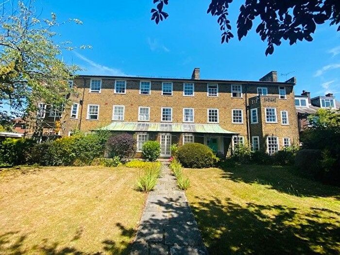 2 Bedroom Flat To Rent In Highfield Lodge, Highfield Lane, Southampton, SO17