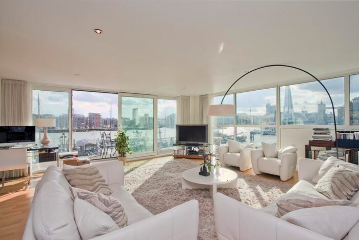 3 Bedroom Apartment To Rent In Wapping High Street London, E1W