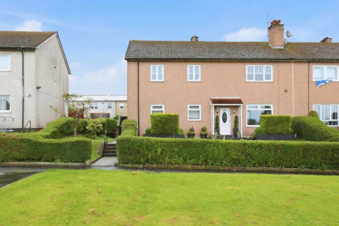 3 Bedroom Flat For Sale In Barrie Quadrant, Clydebank, G81