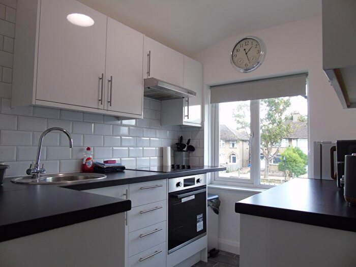 1 Bedroom Flat To Rent In Marsh Lane, Oxford, OX3