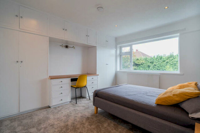 6 Bedroom Semi-Detached House To Rent In Becketts Park Crescent - Ref A, TP77