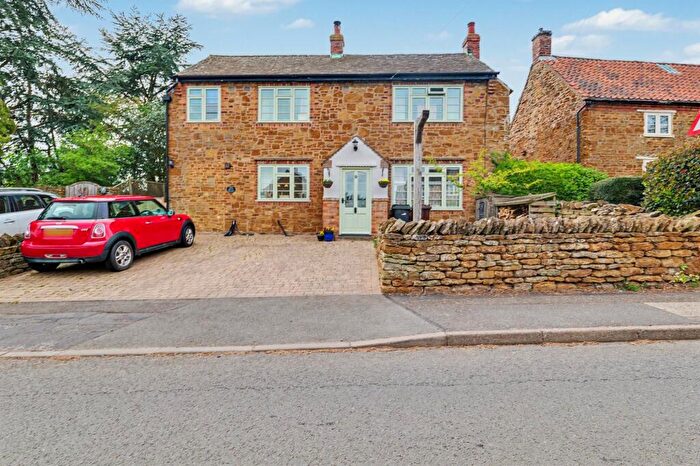 4 Bedroom Cottage For Sale In King Street, Scalford, LE14