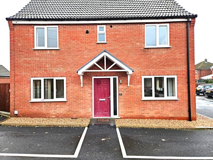 3 Bedroom Detached House To Rent In Loscoe-Denby Lane, Loscoe, Heanor, Derbyshire, DE75