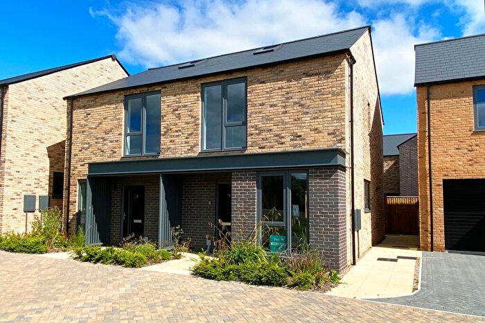 2 Bedroom Semi Detached House To Rent In Thruscross Close, Harrogate, HG3