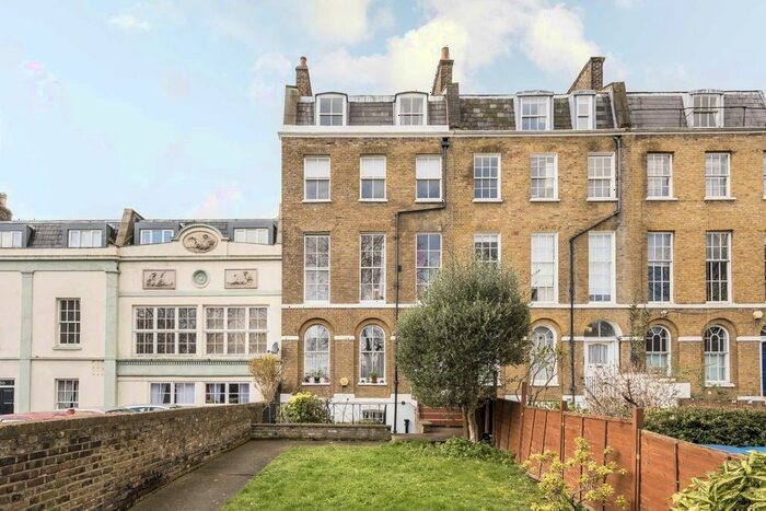 1 Bedroom Flat To Rent In Camberwell Road, London, SE5