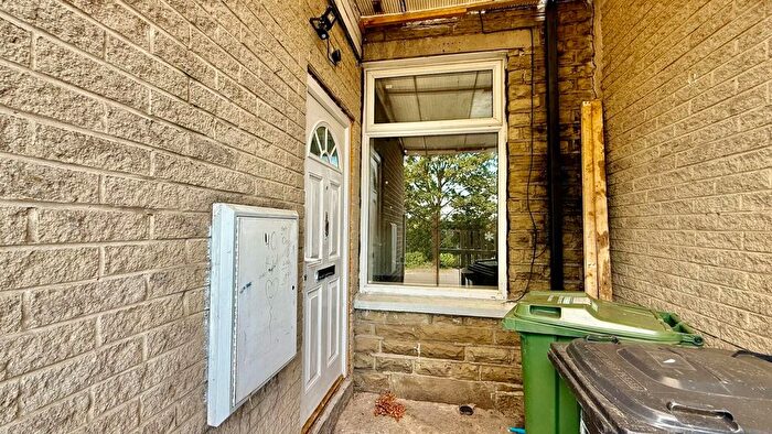 2 Bedroom Terraced House To Rent In Walker Street, Earlsheaton, Dewsbury, WF12