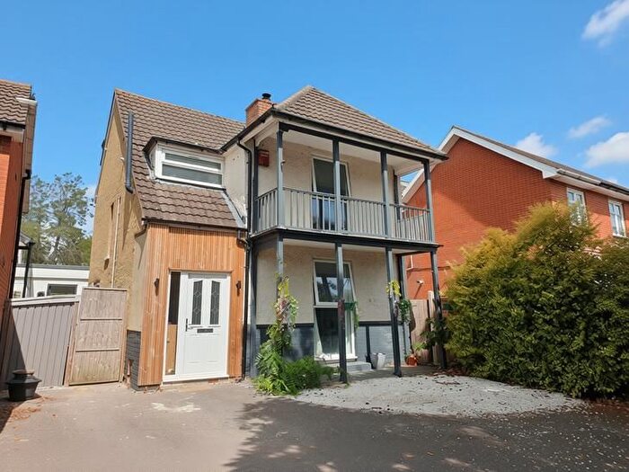 3 Bedroom Detached House To Rent In Leigh Road, Eastleigh, SO53