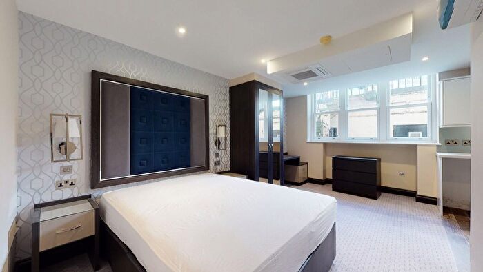 Studio To Rent In Gloucester Terrace, London, W2