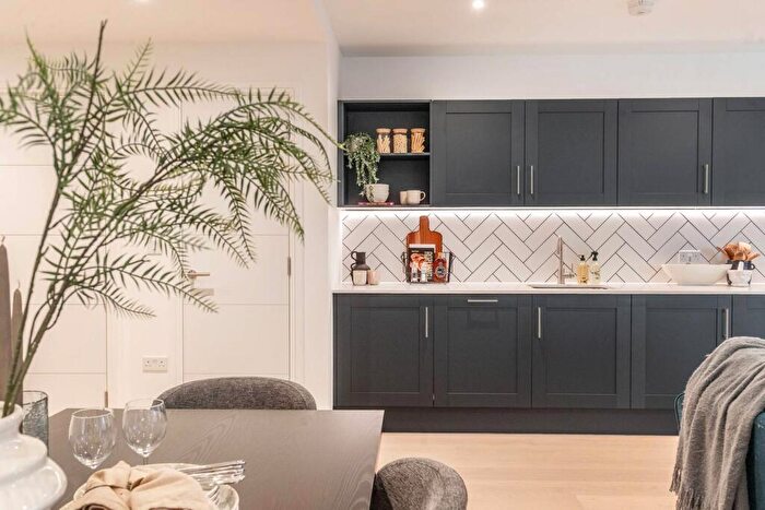 3 Bedroom Flat For Sale In Fulton & Fifth, Wembley, HA9