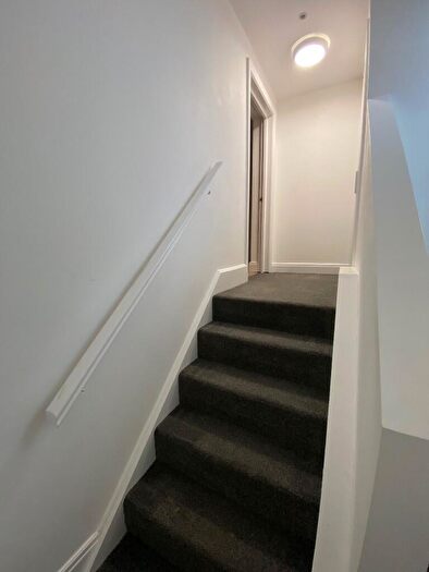 Studio To Rent In Church Hill Road, Barnet, North London, EN4
