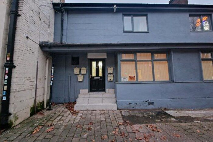 2 Bedroom Flat To Rent In Lichfield Street, Bilston, WV14