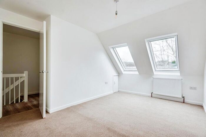 3 Bedroom Terraced House For Sale In Tower Hill, Witney, OX28