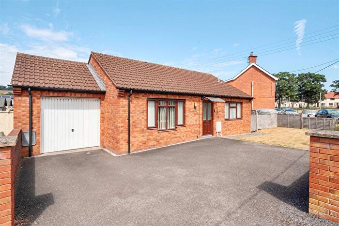2 Bedroom Bungalow For Sale In South View, Hemyock, Cullompton, EX15