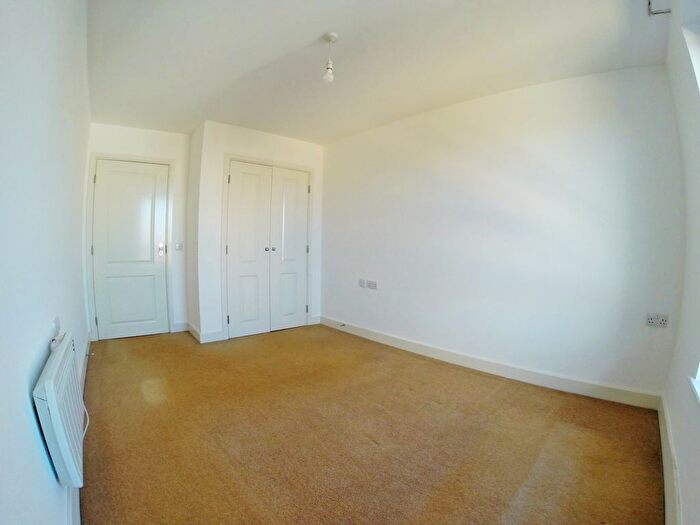 2 Bedroom Flat For Sale In Tarves Way, London, SE10