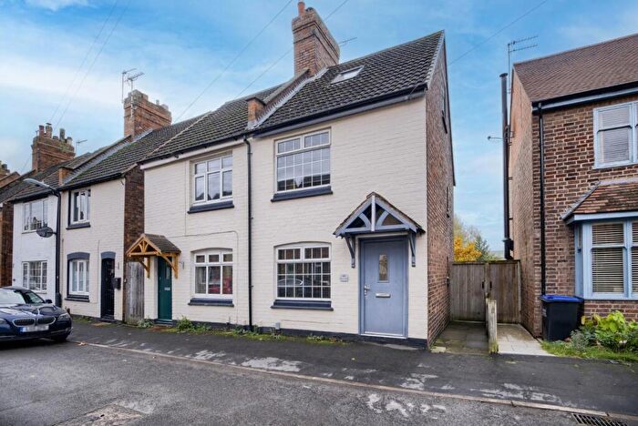 2 Bedroom Semi Detached House For Sale In Quarry Street, Leamington Spa, CV32
