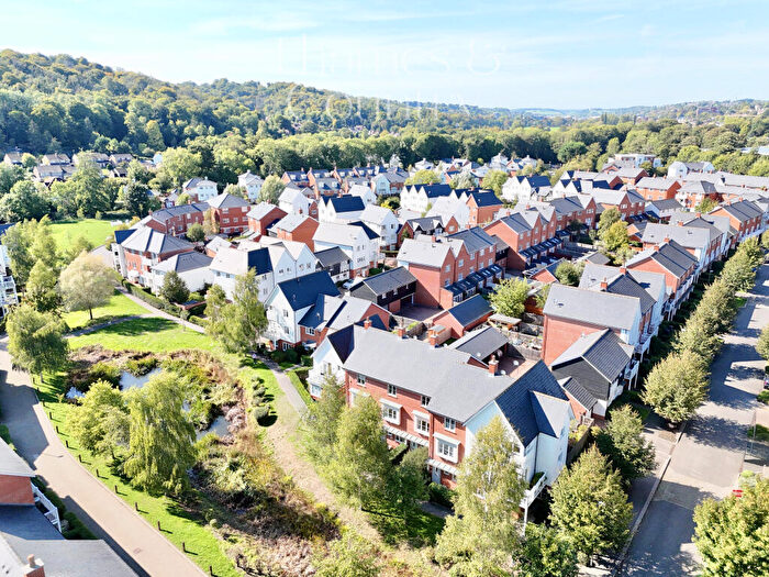 4 Bedroom Town House For Sale In Thistle Walk, High Wycombe, Premium Location & No Chain, HP11