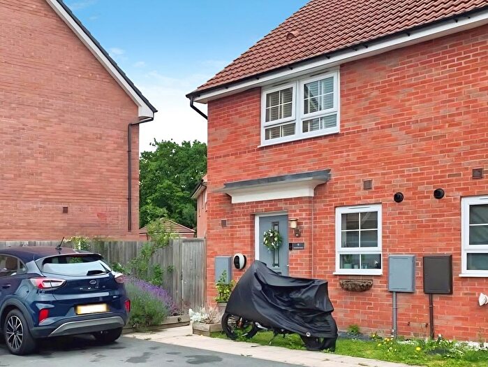 3 Bedroom Semi-detached House For Sale In Antonius Way, North Hykeham, Lincoln, LN6