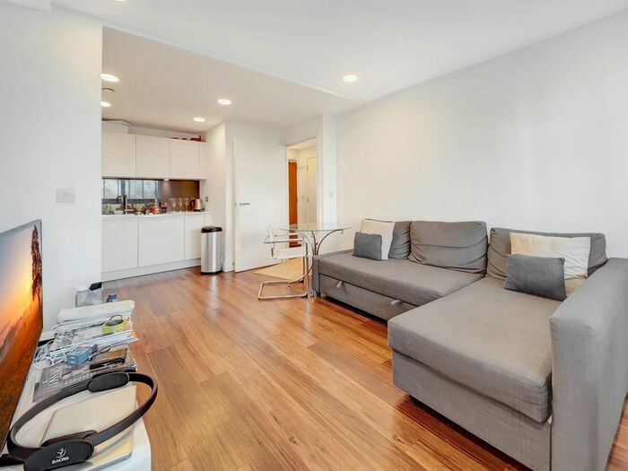 1 Bedroom Flat To Rent In Market Road, London, N7