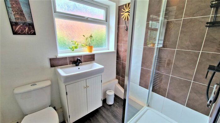 2 Bedroom Flat To Rent In Kendal Walk, Leeds, LS3