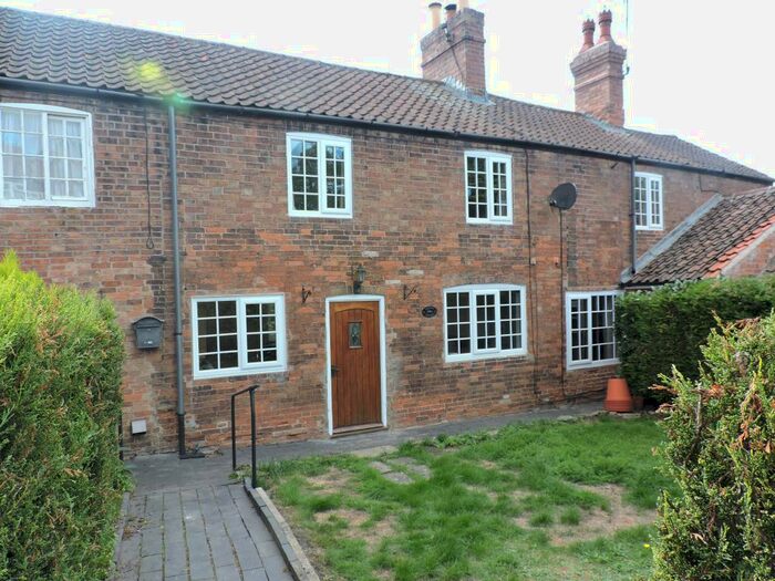 3 Bedroom Cottage To Rent In Main Street, Lambley, NG4