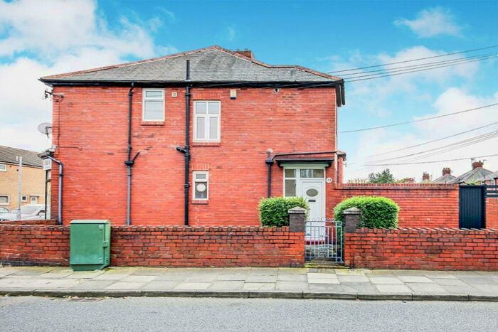 2 Bedroom Flat To Rent In Forrest Road, Wallsend, Tyne And Wear, NE28