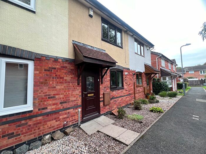 2 Bedroom Terraced House To Rent In Terrys Close, Redditch, B98
