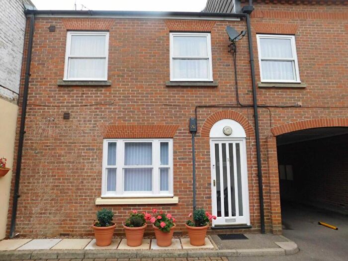 1 Bedroom Flat To Rent In Gainsborough Court, King's Lynn, PE30