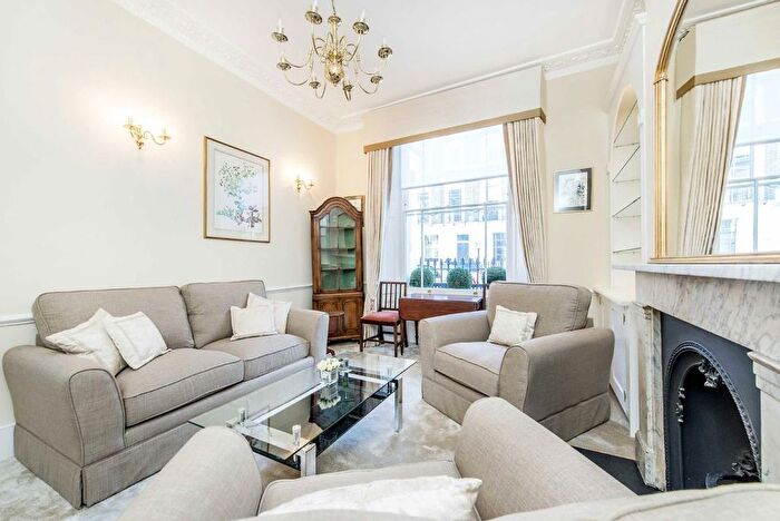 2 Bedroom Flat To Rent In Cambridge Street, London, SW1V