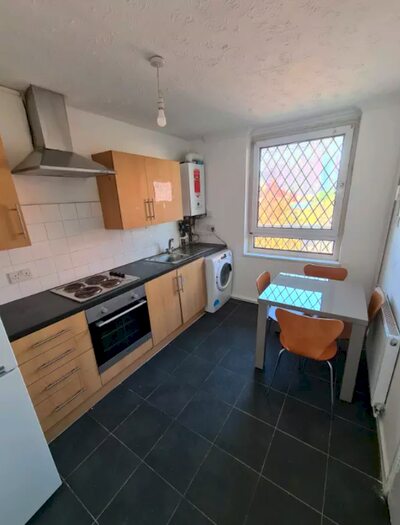 5 Bedroom Maisonette To Rent In Brownfield Street, Poplar/All Saints, E14