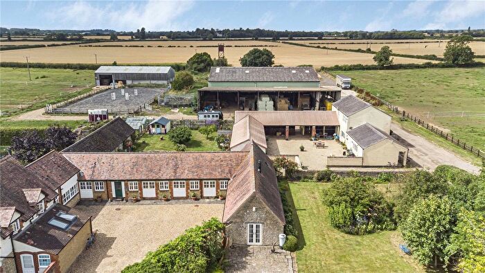 6 Bedroom Equestrian Property For Sale In Stratton Audley, Bicester, Oxfordshire, OX27
