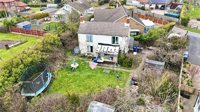 3 Bedroom Property For Sale In Church Road, Upton, DN21