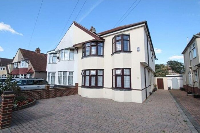5 Bedroom Semi Detached House For Sale In Falconwood Avenue, Welling, DA16
