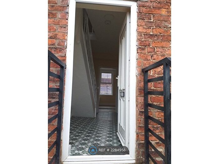 2 Bedroom Maisonette To Rent In Oswald Road, Oswestry, SY11