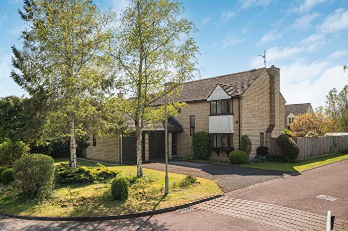 4 Bedroom Detached House For Sale In Chestnut Close, Down Ampney, Cirencester, Gloucestershire, GL7