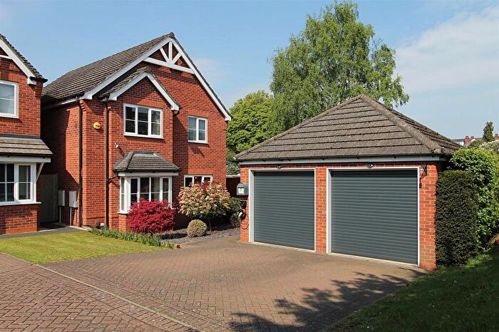 4 Bedroom Detached House For Sale In Shrubbery Gardens, Kidderminster, DY10
