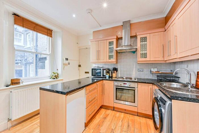 2 Bedroom Flat To Rent In Balcombe Street, Marylebone, London, NW1