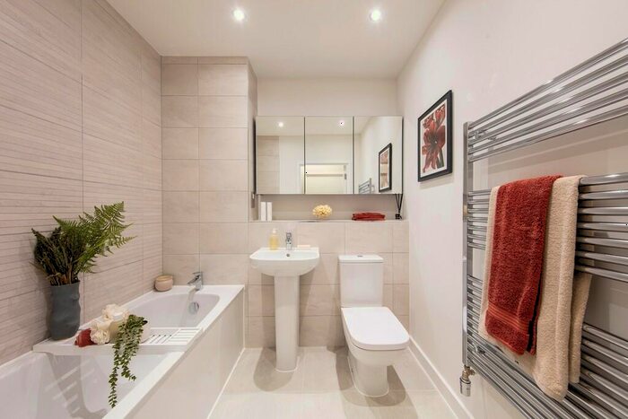 1 Bedroom Apartment For Sale In Albert Road, Barnet, EN4