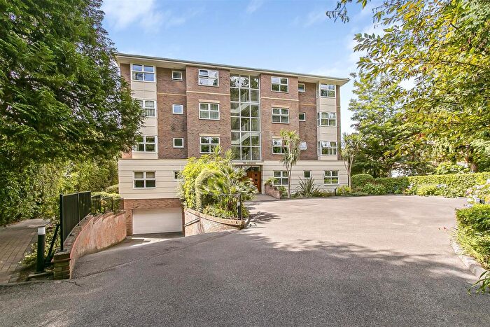3 Bedroom Apartment For Sale In Balcombe Road, Branksome Park, Poole, BH13