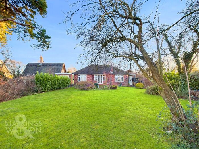 4 Bedroom Detached Bungalow For Sale In Station Road, Alburgh, Harleston, IP20