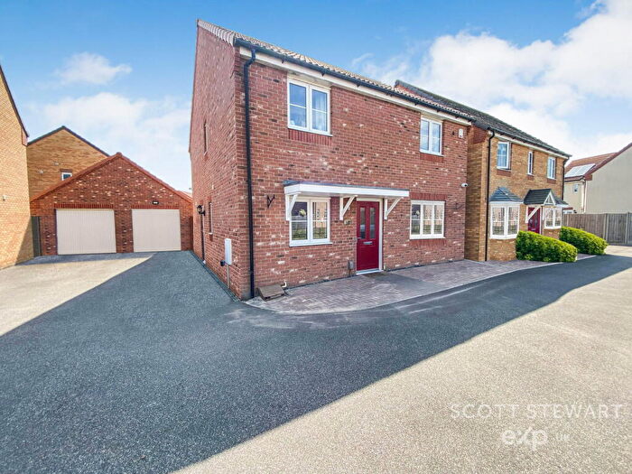 5 Bedroom Detached House For Sale In Dandelion Drive, Whittlesey, Peterborough, PE7