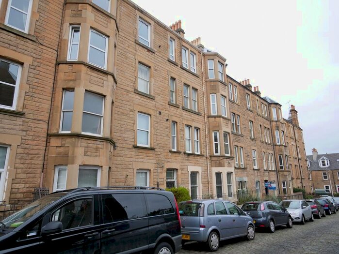 1 Bedroom Flat To Rent In Merchiston Grove, Merchiston, Edinburgh EH11
