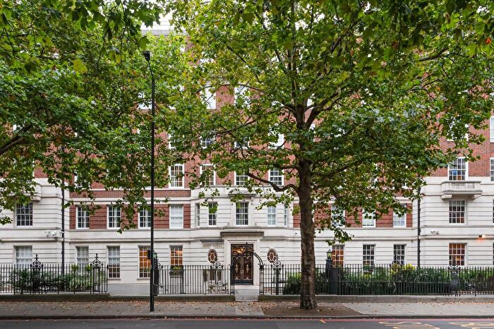 6 Bedroom Flat For Sale In Park Road, NW8