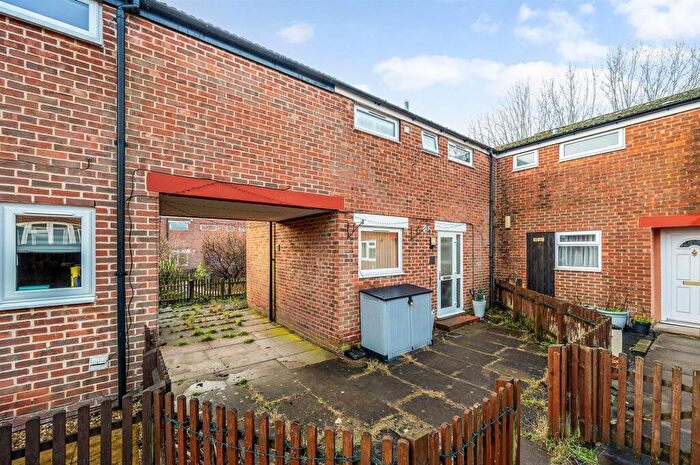 4 Bedroom House For Sale In Avon Court, Andover, SP10