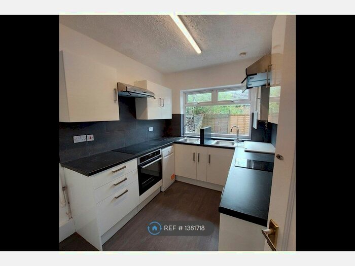 3 Bedroom Semi-Detached House To Rent In Salisbury Drive, Prestwich, Manchester, M25