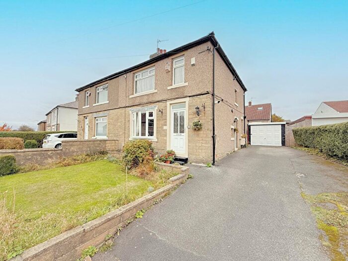 3 Bedroom Semi-Detached House For Sale In Lodore Road, Bradford, BD2