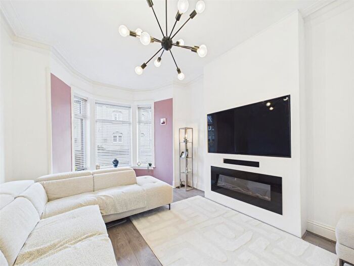 2 Bedroom Flat For Sale In A Feus Road, Perth, PH1