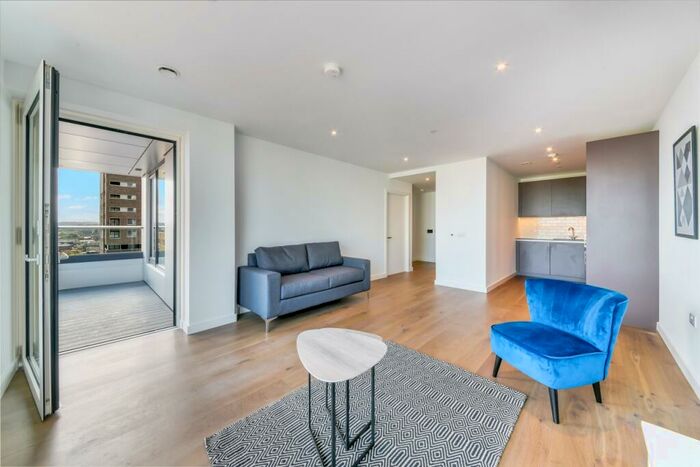 1 Bedroom Apartment To Rent In Hurlock Heights, Elephant Park, Elephant & Castle, SE17