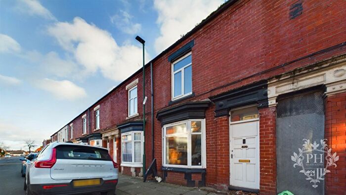 3 Bedroom Terraced House For Sale In Cromwell Road, South Bank, Middlesbrough, TS6