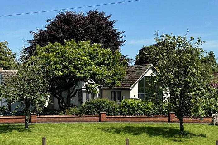 3 Bedroom Detached Bungalow For Sale In High Street, Somerby, LE14
