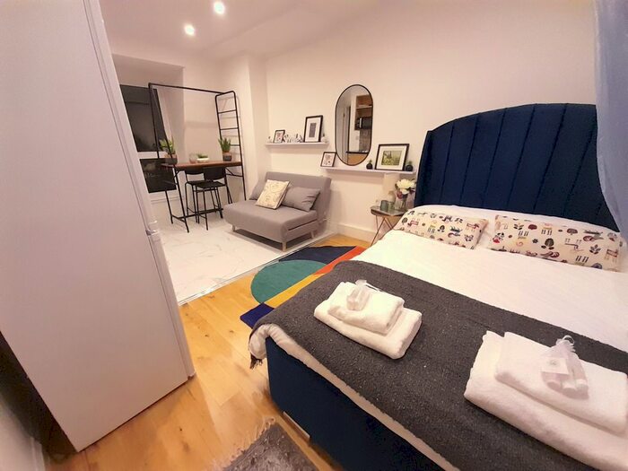 Studio To Rent In Parkway, London, NW1